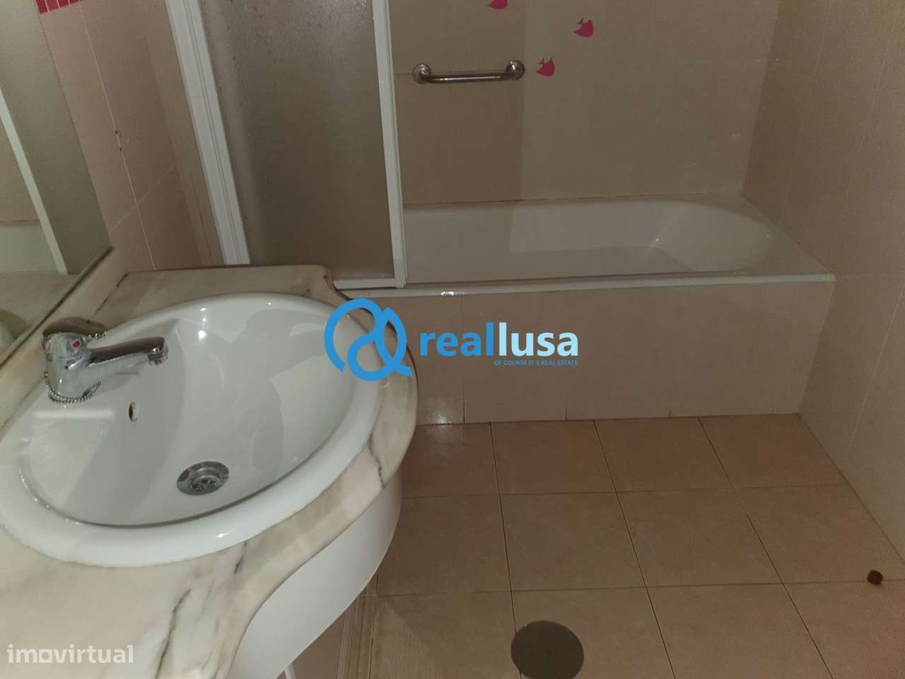 Apartamento T3 c/ garagem Rio Tinto Gondomar-12