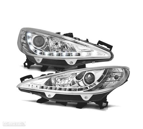 FARÓIS COM LUZ LED DIURNA PARA PEUGEOT 207 06-12 FUNDO CROMADO - 1