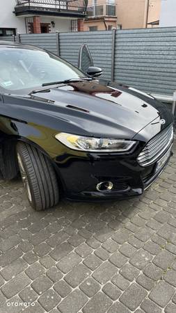 Ford Fusion 2.0 EcoBoost Titanium - 10