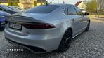 Jaguar XF 2.0 P300 AWD R-Dynamic SE - 4