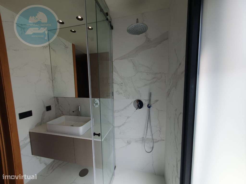 Penthouse T3 Arco de Baúlhe-46