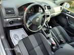 Volkswagen Golf 2.0 TDI DPF Comfortline - 11