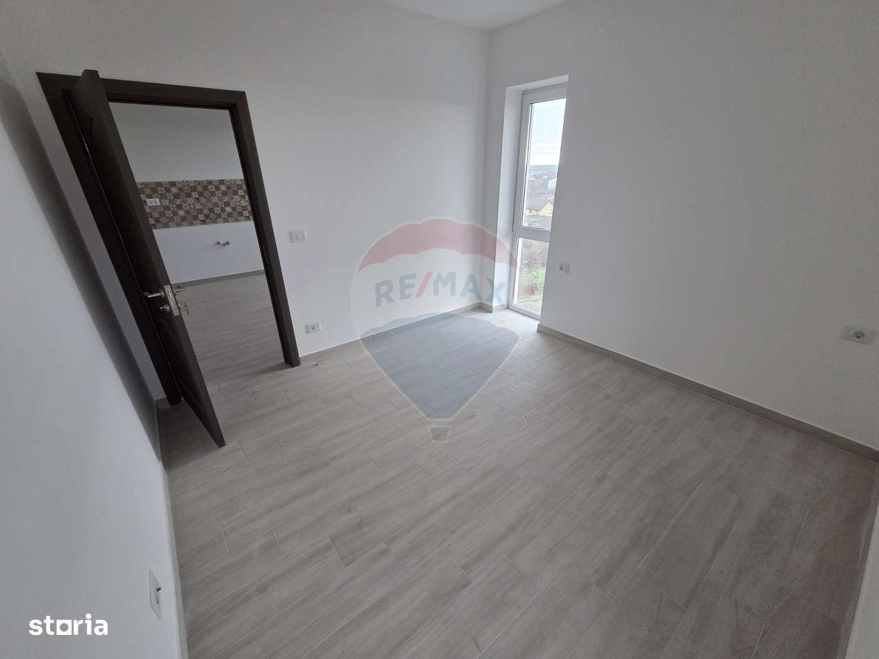 Apartament 2 camere tip studio - Imagine principală: 4/8