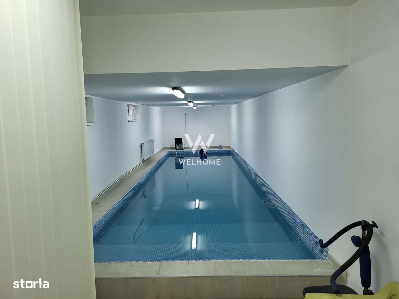 Casă cu piscină interioară -Turnișor-9