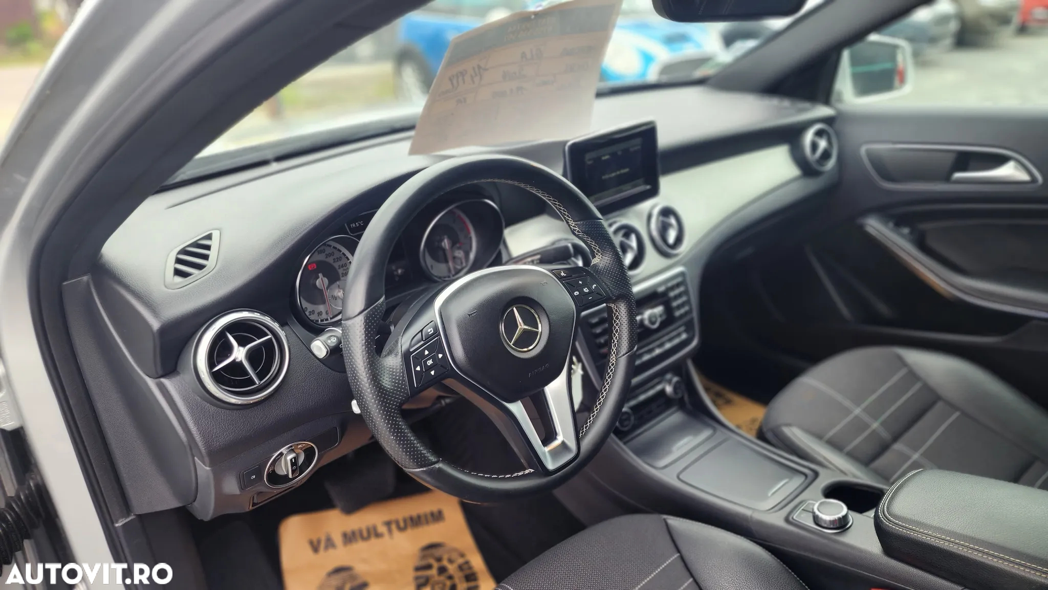 Mercedes-Benz GLA 220 CDI 4Matic 7G-DCT StreetStyle - 10