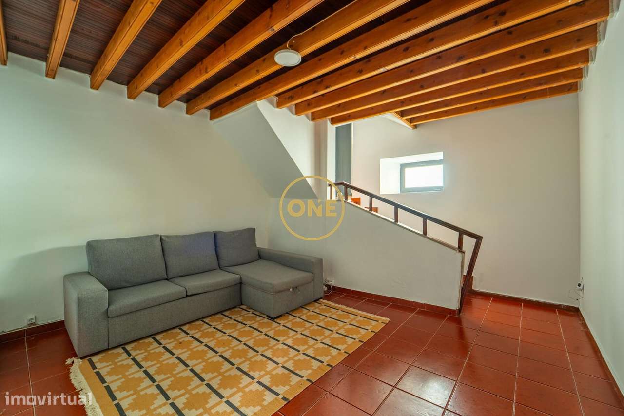 Moradia T2 em Santa Clara com vista mar e excelente localização. - Grande imagem: 3/11