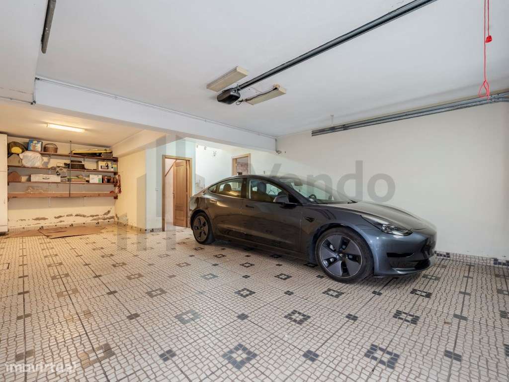 Vende-se Moradia Individual - Braga - Frossos-19