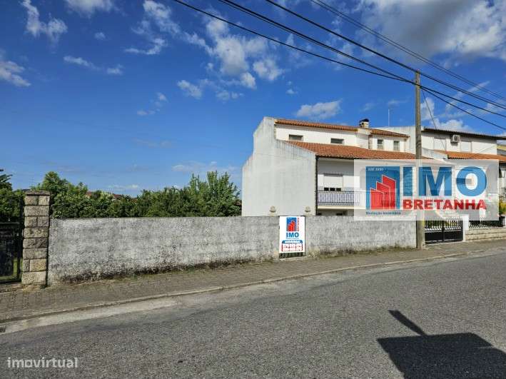 Terreno urbano 1820m - centro da Vila de Alcains - Grande imagem: 3/26