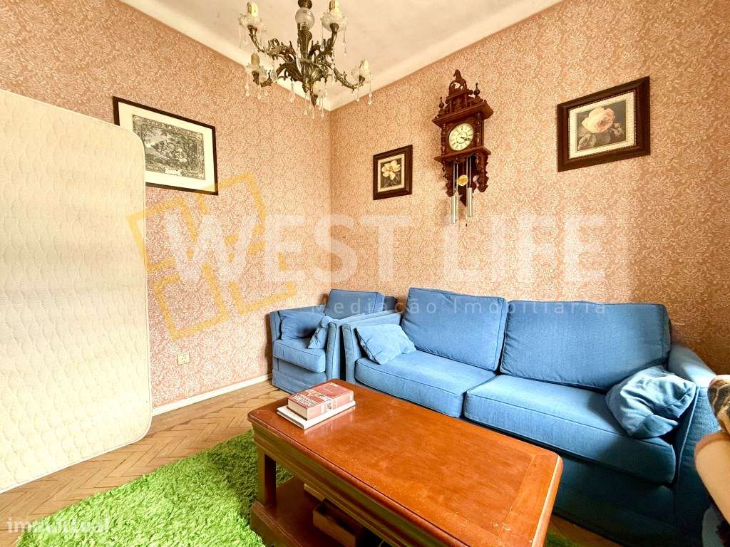 Moradia T4 com ELEVADO POTENCIAL - Centralidade - EXCLUSIVO WL - En... - Grande imagem: 4/25