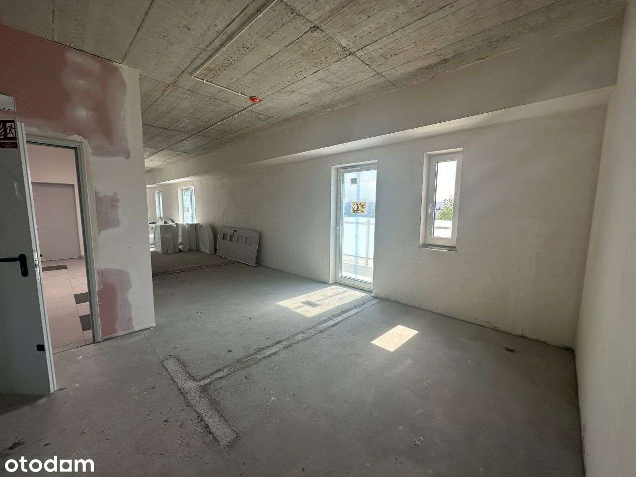 Lokal użytkowy w nowym budynku-5