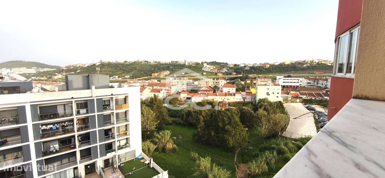 Apartamento T3 com Excelente Localização em Caneças-27