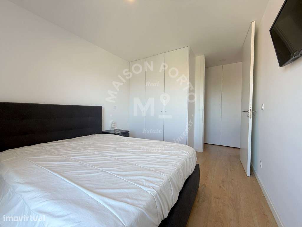 Apartamento T1 com Varanda, Vista Mar e Lugar de Estacionamento em ...-14