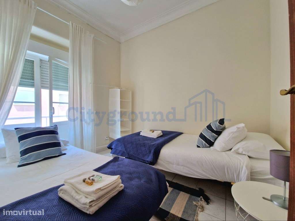 Apartamento T2+1 no centro de Moscavide-3