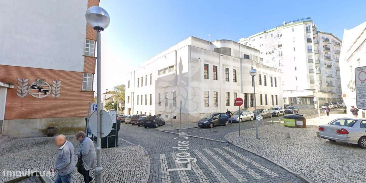 LOJA para investimento, com rendimento em Beja-8