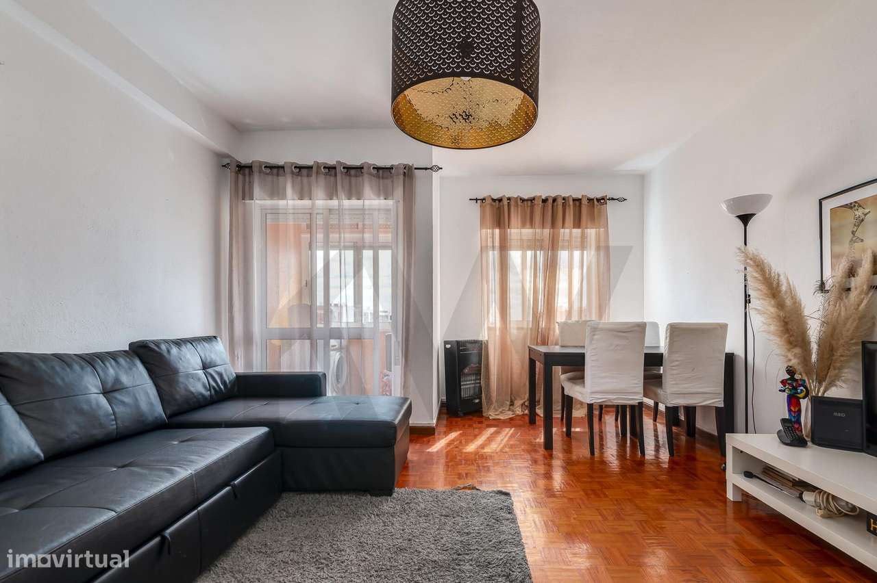 Apartamento T2 com Varanda e Arrecadação, Póvoa de Santa Iria, Vila Fr-8