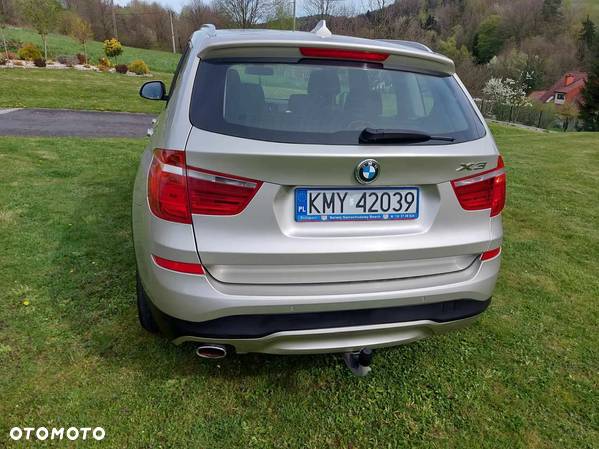 BMW X3 xDrive20d - 10