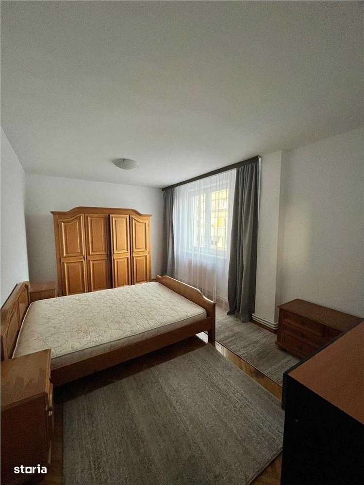 Apartament 4 camere Decomandate Zona Centrala 100 Mp - Imagine principală: 4/8