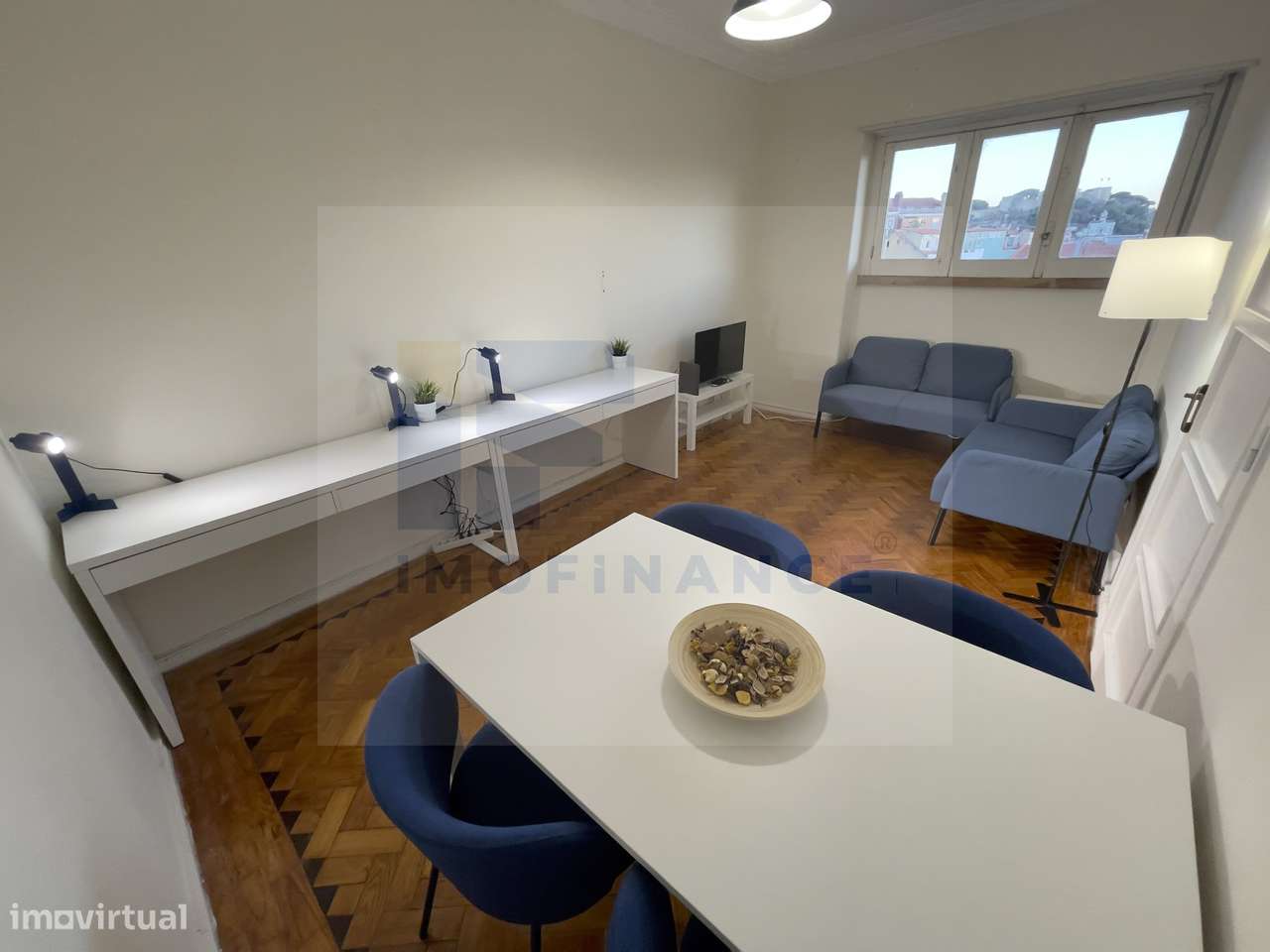 Apartamento T2 Mobilado e Equipado com Vista sobre Lisboa - Grande imagem: 4/25