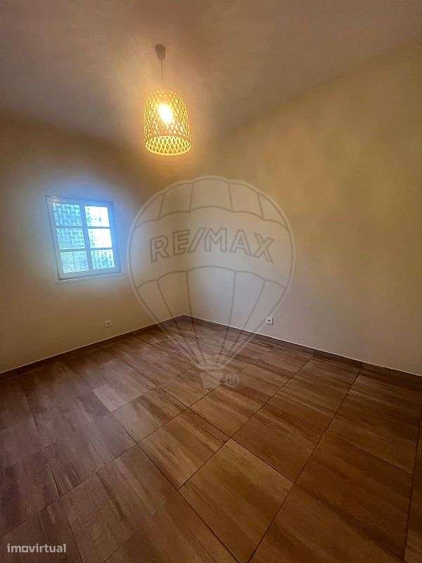 Moradia T2 para venda-15