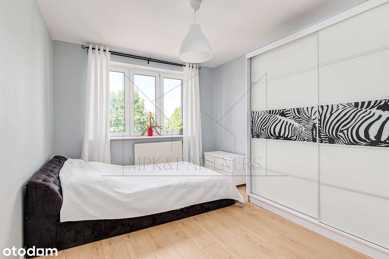 Przestronny, dwupoziomowy apartament 30 minut od centrum Warszawy!-5