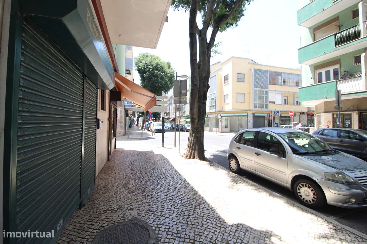 1º Andar em Algés-16