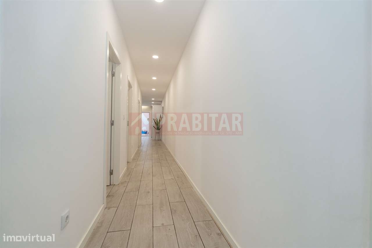 MORADIA T3 COMO NOVA EM AVEIRO/SANTA JOANA-5