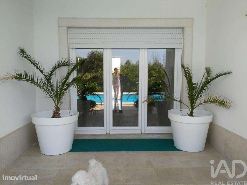 Casa tradicional T5 em Nossa Senhora da Piedade de 660,00 m2 - Grande imagem: 2/25