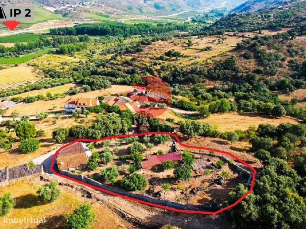 MORADIA T2 C/ GARAGEM E TERRENO-23