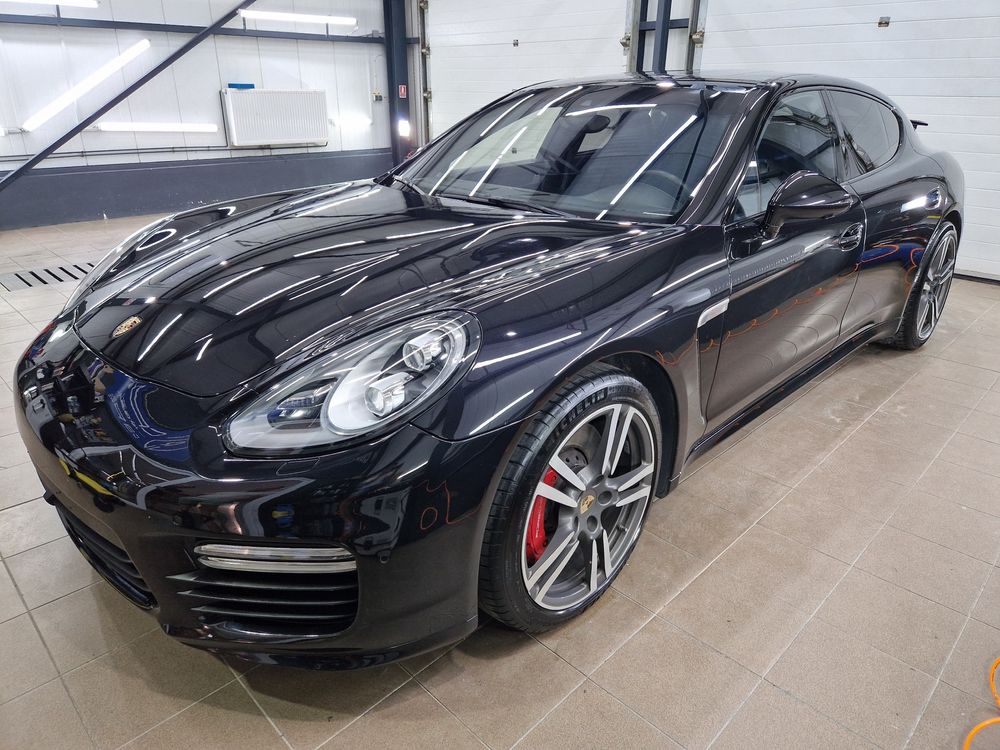 Porsche Panamera 4.8 PDK Turbo 2013