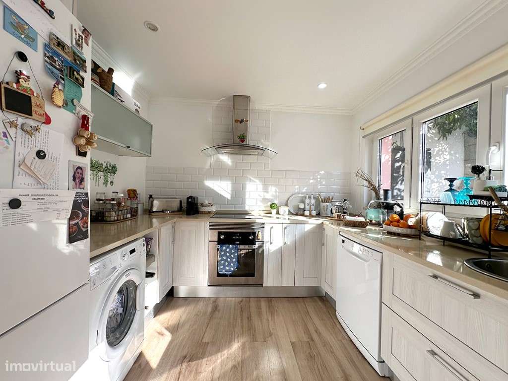 Moradia de Aldeia recuperada no centro de Setúbal - Grande imagem: 2/20