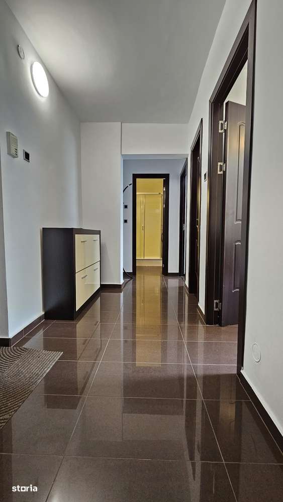 Apartament 2 camere Racadau renovat,etajul 3,liber,124000 Euro neg - Imagine principală: 5/10
