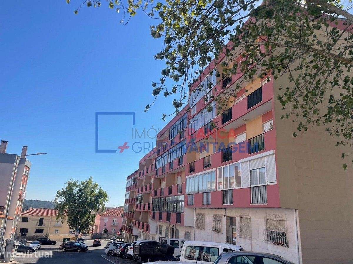 Apartamento T1 em Queluz - Grande imagem: 2/2