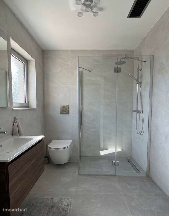 Moradia T3 em reabilitação total – Almoinhas - Gandara dos Olivais, Le-6