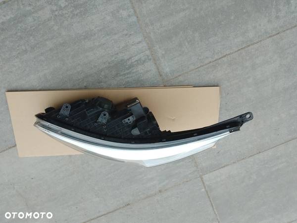 KIA PRO CEED GT 12r+ LEWA LAMPA PRZÓD IGŁA XENON 92101-A2481 - 8