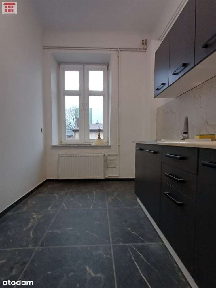 Atrakcyjne mieszkanie przy ul. Nadbystrzyckiej.-3