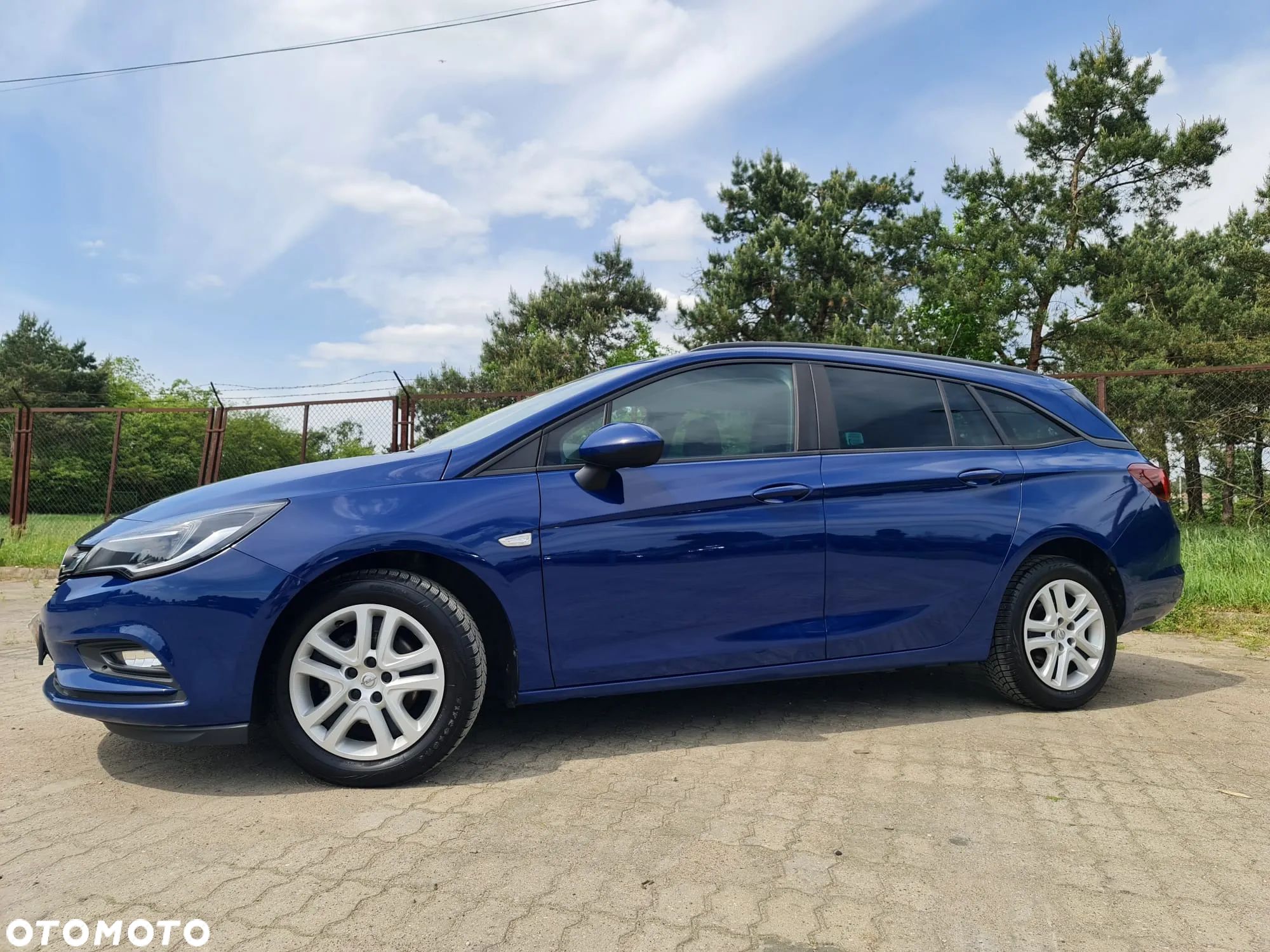 Opel Astra V 1.6 CDTI Enjoy - 1