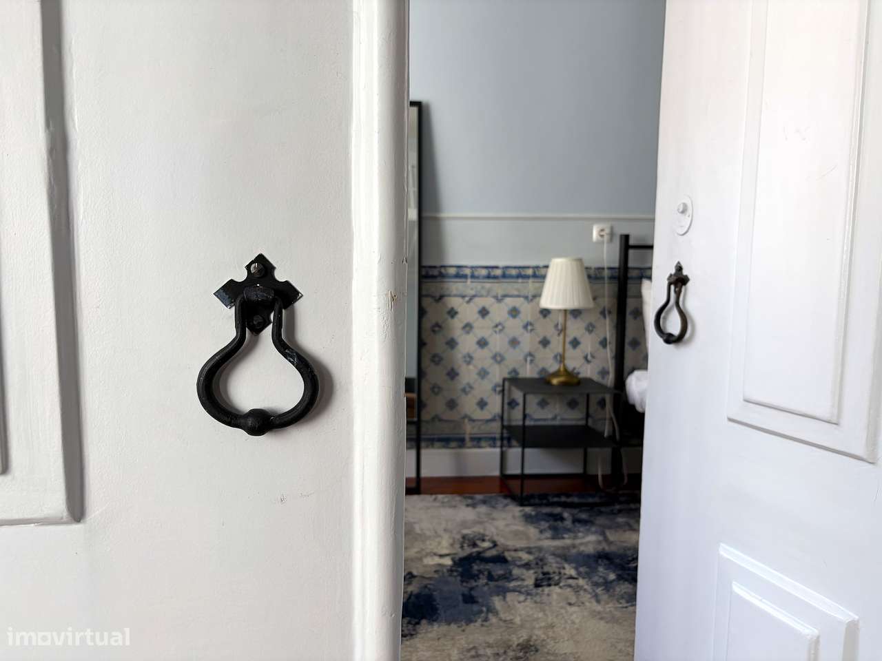 Apartamento T2 Espaçoso e Luminoso no Coração do Chiado – Lisboa - Grande imagem: 4/14