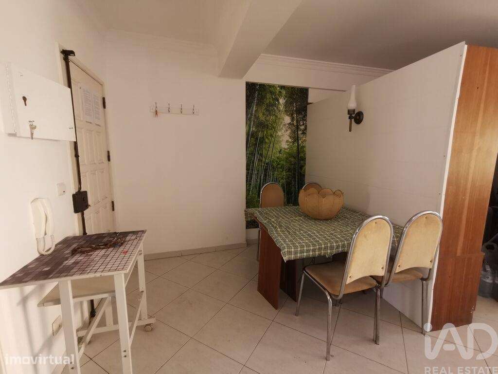 Apartamento T4 em Faro (Sé e São Pedro) de 140,00 m2 - Grande imagem: 4/10