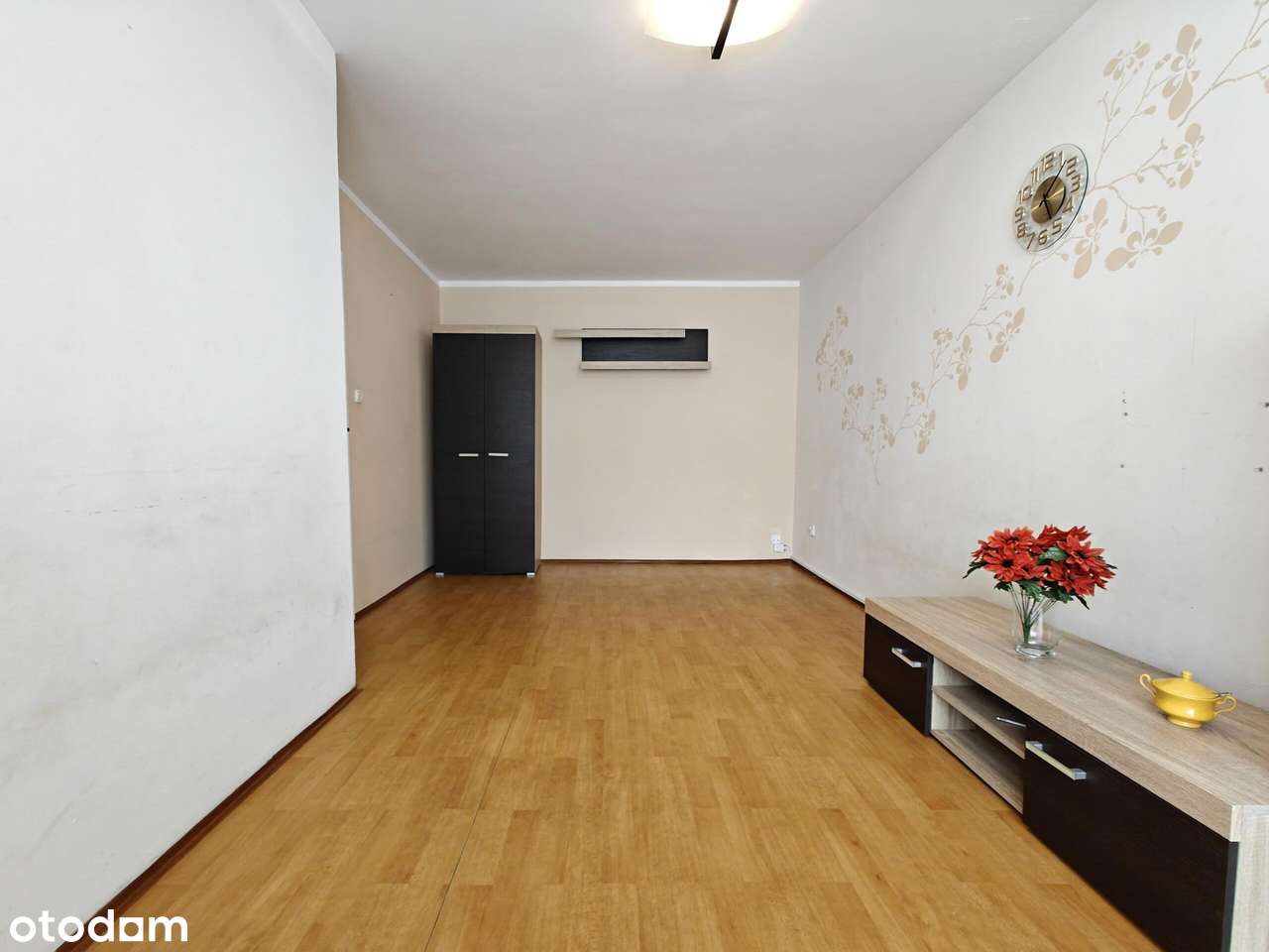 Ustka - okazja, 2 pokoje z balkonem z możliwością zakupienia garażu - Pełny obrazek: 4/15