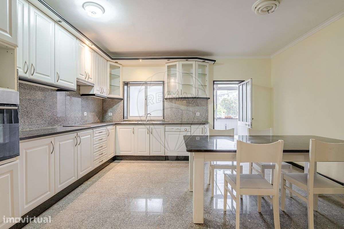 Apartamento T3 para venda - Grande imagem: 2/38