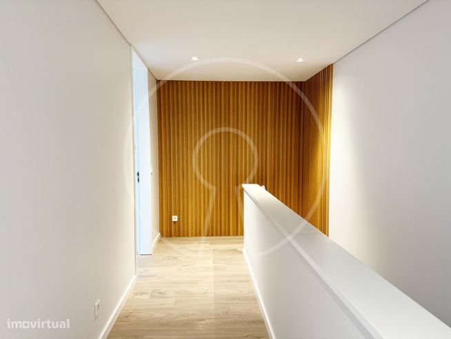 Apartamento T2 Duplex em Cascais-8