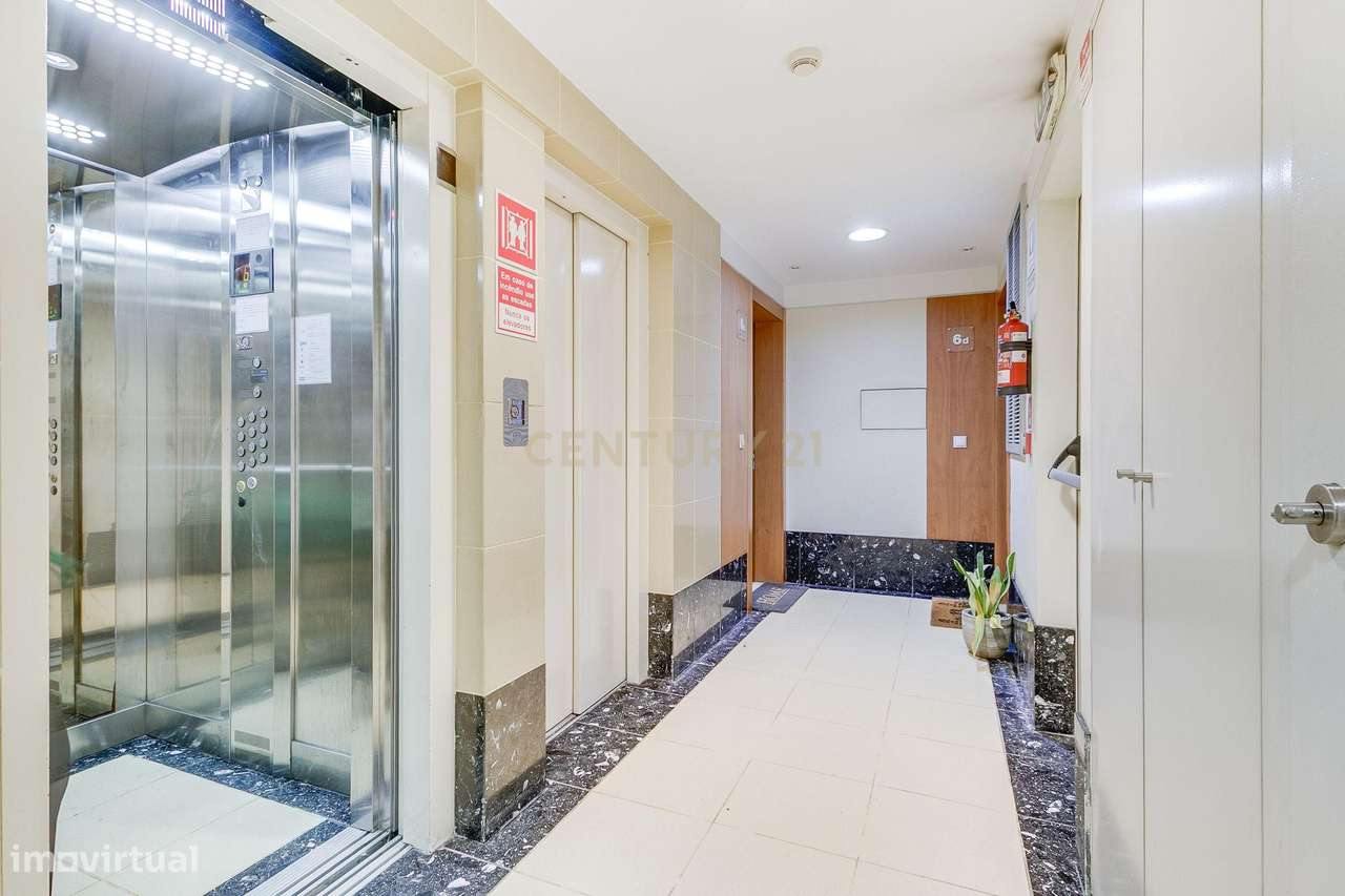 Fantástico T2 Alta de Lisboa-22