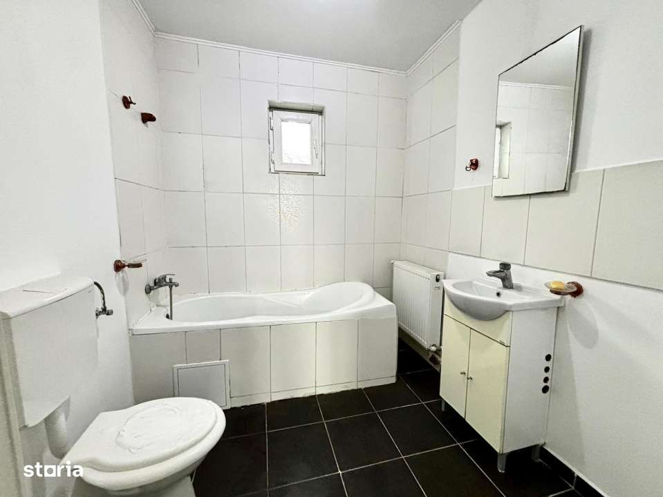 Casa la sol, 3 camere - 160 mp - Navodari-8