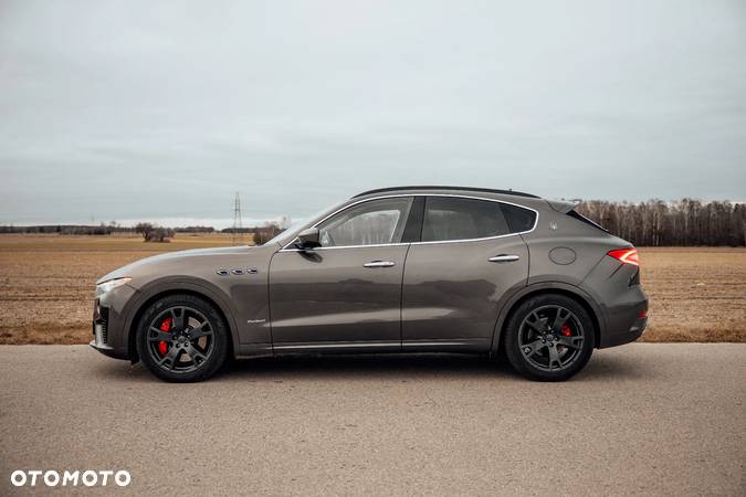 Maserati Levante S Q4 GranSport - 7