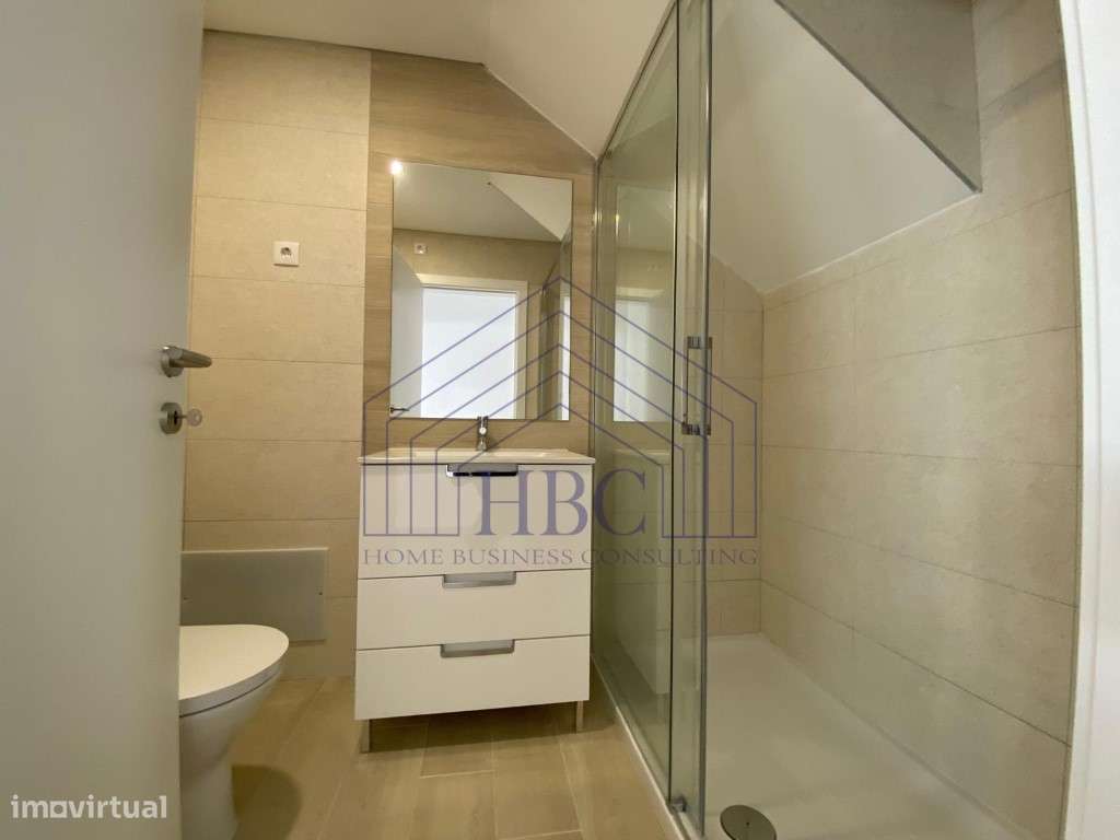 T1 em Condomínio Pés na Água - Exclusividade em Primeira Linha de Mar-13