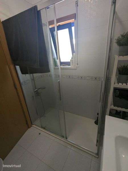 Apartamento T1 (último piso com terraço espaçoso) Charneca da Caparica - Grande imagem: 4/11