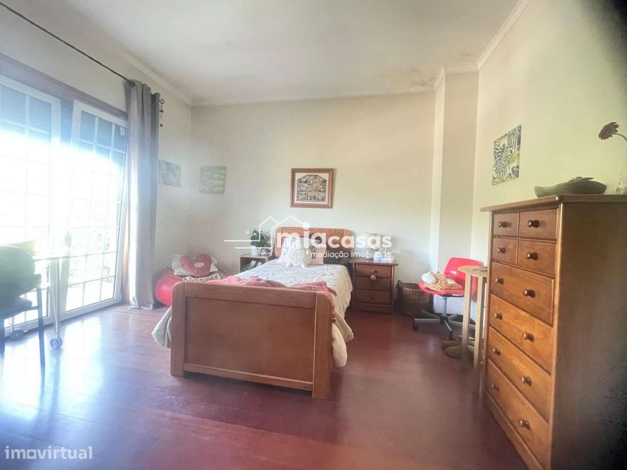 MORADIA T4+1 ISOLADA - OIÃ-26