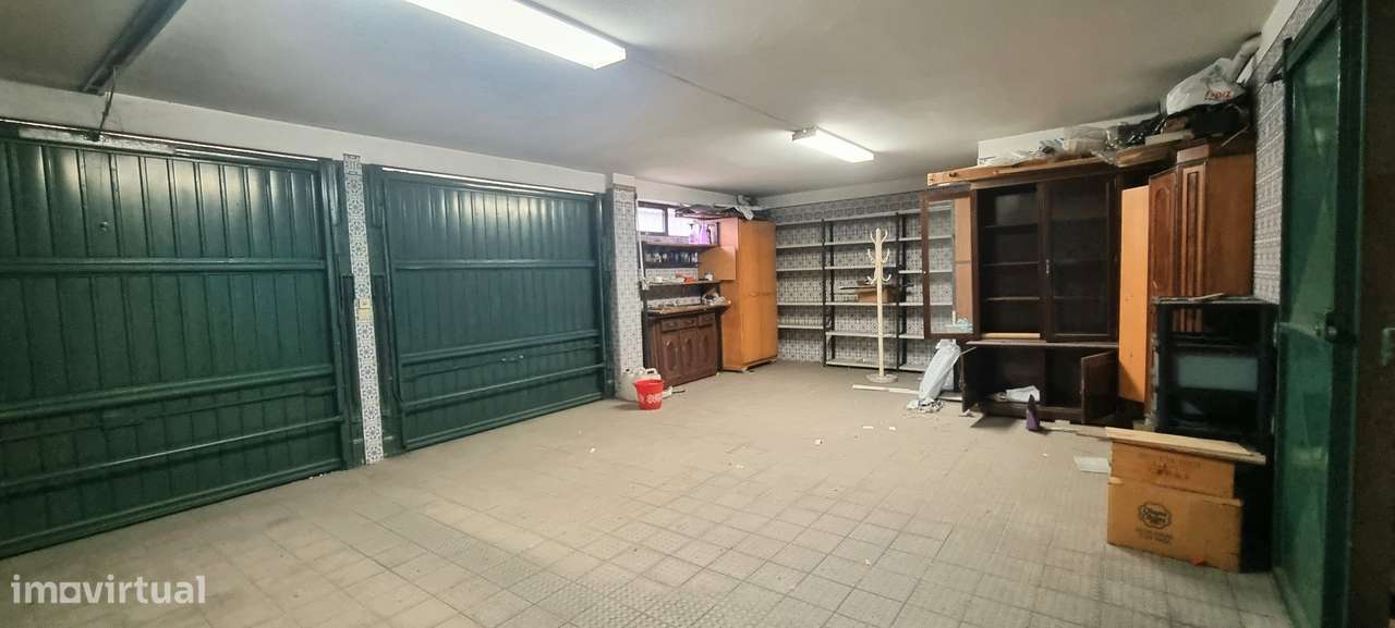 T4 com garagem Individual Rua Dom Afonso Henriques-23