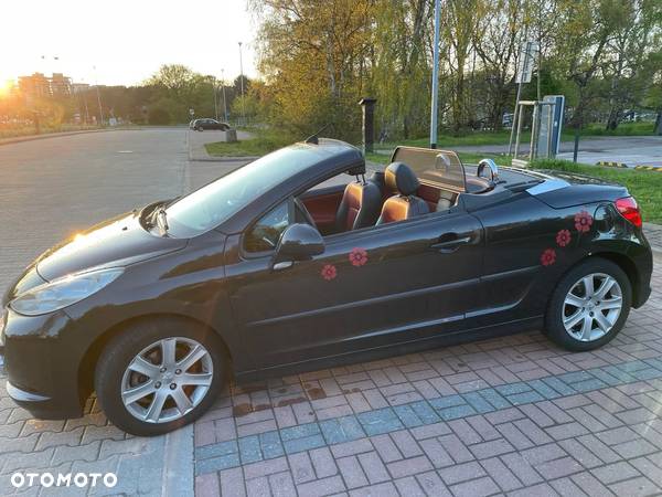 Peugeot 207 CC 1.6 HDI Sport - 2