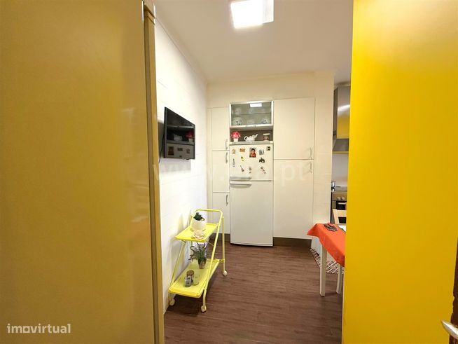 Apartamento T3 à venda em Monserrate-5